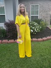 Load image into Gallery viewer, Victoria Set (Yellow)